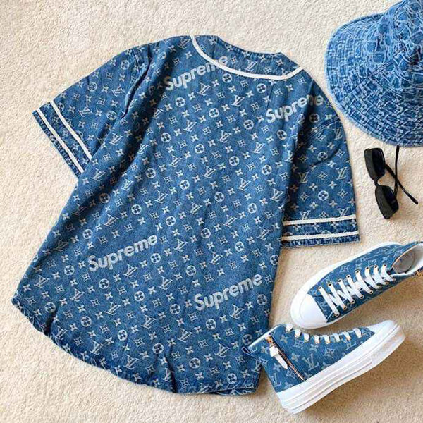 ルイヴィトン×シュプリーム コピー ベースボールシャツ ブルー 1A3F9U MONOGRAM ルイヴィトン×シュプリーム ×BASEBALL