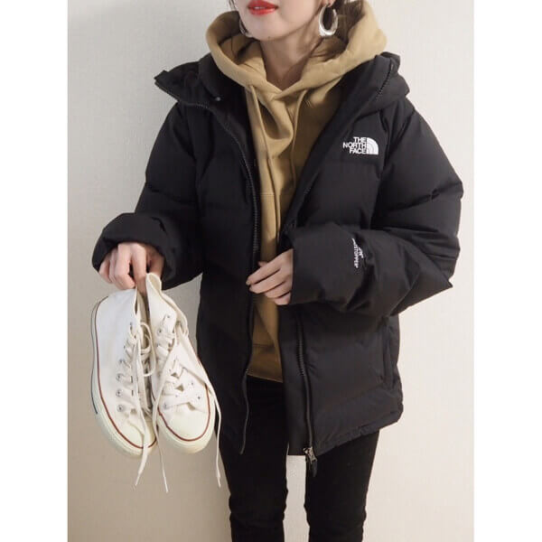ザノースフェイス 偽物☆ビレイヤーパーカ?完売必須★保温性を重視 ND91915