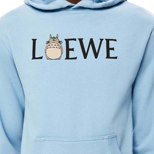 素敵に着こなしてますね ロエベ×となりのトトロ*コットンフーディ カラバリ