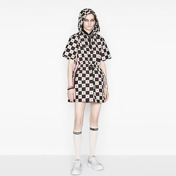 ディオール 偽物フード付きワンピース CD ロゴ ハート柄 女157R40A2732_X0835