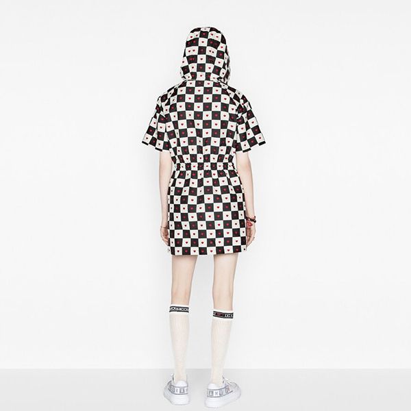 ディオール 偽物フード付きワンピース CD ロゴ ハート柄 女157R40A2732_X0835