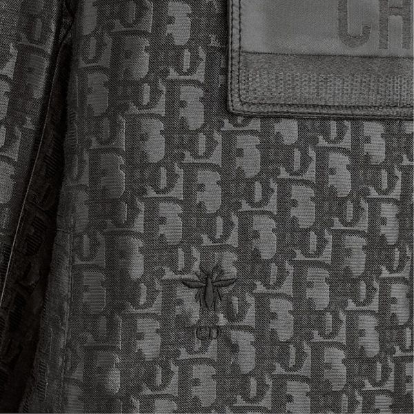 【ディオール】フード付きアノラックコピー ディオールオブリーク 147C09A2762_X9000