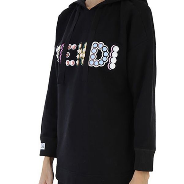 フェンディ【関税込み*送料無料】オーバーサイズロゴパーカー偽物