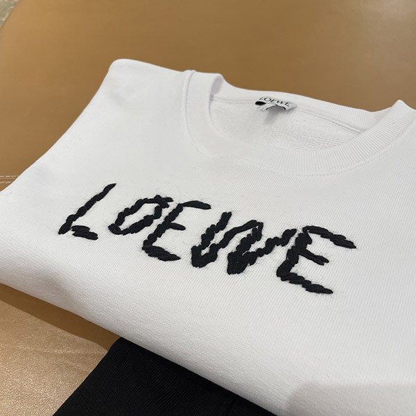 【新作で完売目前!】ロエベ エンブロイダリー スウェットシャツ コピー