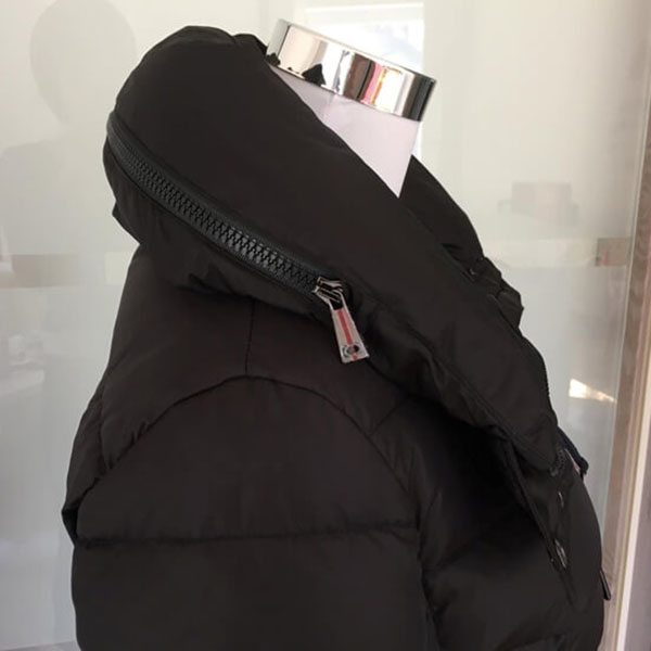 モンクレール フラメッテ 2021☆大人気ロングダウンコート コピー? ブラック