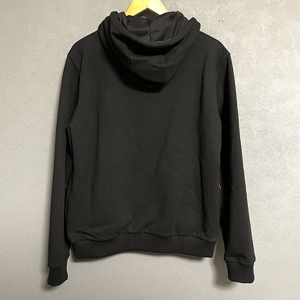 フェンディ 刺繍ロゴ ジップパーカー スーパーコピー