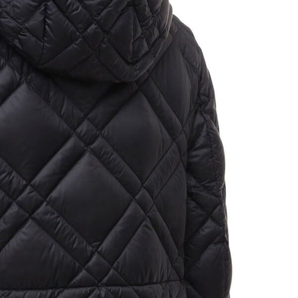 モンクレール 新作 ダウン 特別価格!21SS☆MONCLER☆MERES 偽物 0931C107005396Q999