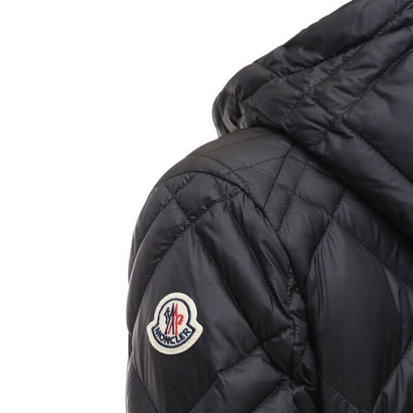 モンクレール 新作 ダウン 特別価格!21SS☆MONCLER☆MERES 偽物 0931C107005396Q999