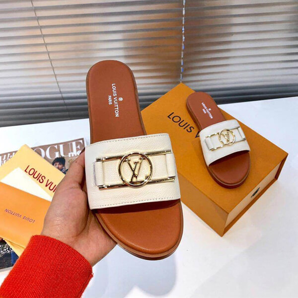 ルイヴィトン サンダル コピー 足元おしゃれ♪LVドーフィーヌ☆ロックイット ライン ミュール