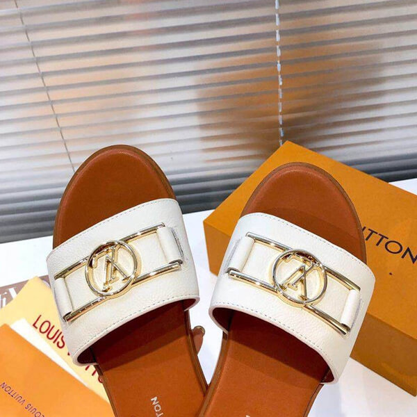 ルイヴィトン サンダル コピー 足元おしゃれ♪LVドーフィーヌ☆ロックイット ライン ミュール