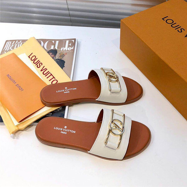 ルイヴィトン サンダル コピー 足元おしゃれ♪LVドーフィーヌ☆ロックイット ライン ミュール