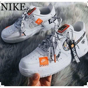 ★ナイキ スニーカー コピー ★激レア確定!世界が欲しがるプレミアムな一足♪AR7719-100