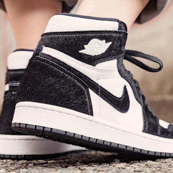 入手困難!ナイキ エアージョーダン コピー ナイキ Wmns Air Jordan 1 Retro High OG 'Twist' CD0461 007