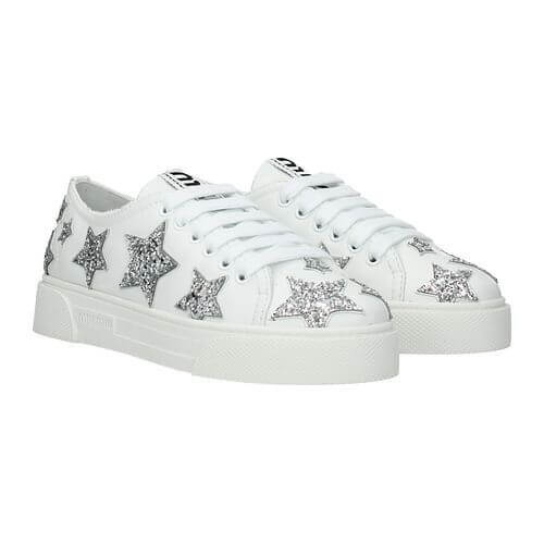 ミュウミュウ スニーカー コピーレザースニーカーシルバーラミネートレザーとグリッター星