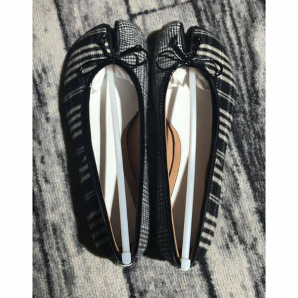 メゾンマルジェラ シューズ チェック Tabiフラットシューズ 偽物 S58WZ0101P3606H8305