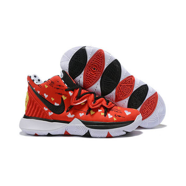 入手困難!ナイキ SneakerRoom x Kyrie 偽物5 'I Love You Mom' CU0677 600、CU0677 100