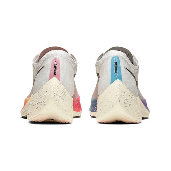 ナイキ アルファフライ ヴェイパーフライネクスト 偽物 AO4568-101