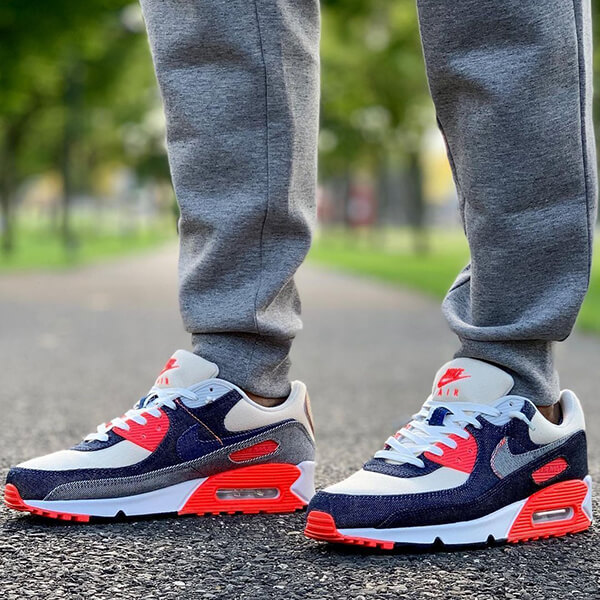 ナイキ × デンハム エアマックス90 レザー 偽物 スニーカー