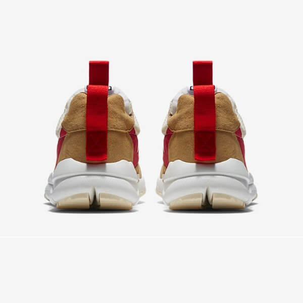 先行発売!トムサックスコラボ!Tom Sachs x ナイキ偽物 Mars Yard 2.0