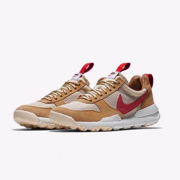 先行発売!トムサックスコラボ!Tom Sachs x ナイキ偽物 Mars Yard 2.0