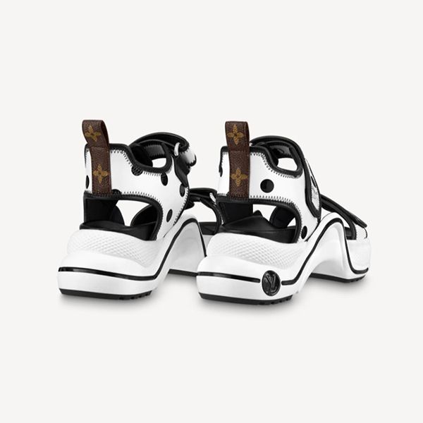 【夏にピッタリ】ルイヴィトン アークライトラインサンダル 偽物 2色1AA0PY