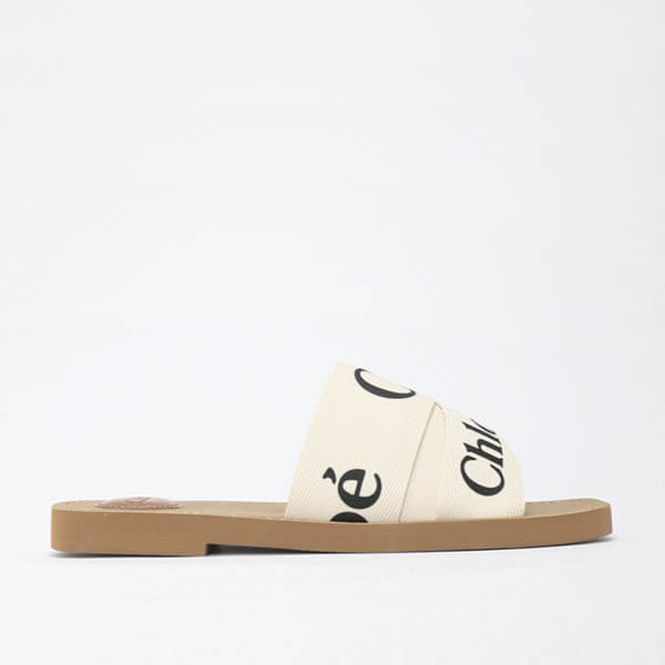 クロエ ウッディ キャンバス WOODY フラットミュール 偽物 CHC19U18808101