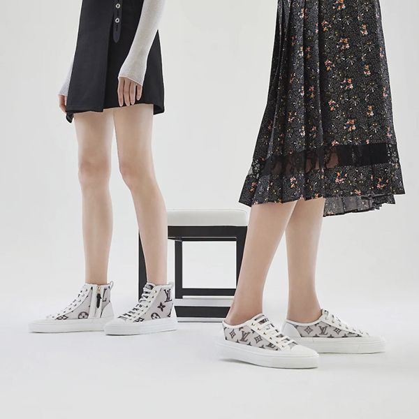 ルイヴィトン 入手困難!春服にぴったり♡ステラー ライン スニーカー1A87E2