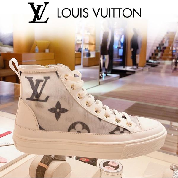 ルイヴィトン 入手困難!春服にぴったり♡ステラー ライン スニーカー1A87E2