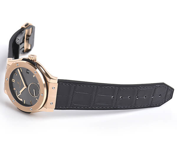 ウブロ クラシックフュージョン パワーリザーブ8デイズ キングゴールド 516.OX.7080.LR ウブロスーパーコピー