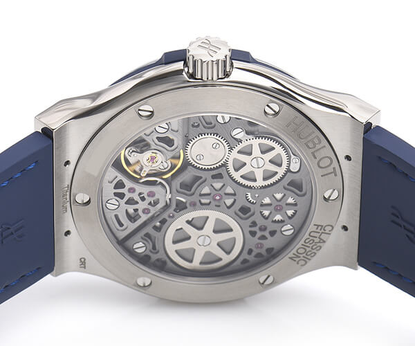 ウブロ クラシックフュージョン パワーリザーブ8デイズチタニウムブルー スーパーコピー 516.NX.7170.LR