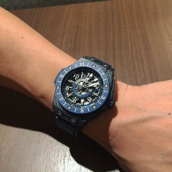 ウブロ スーパーコピービッグバン ウニコ カーボンGMTブルーセラミック 471.QL.7127.RX