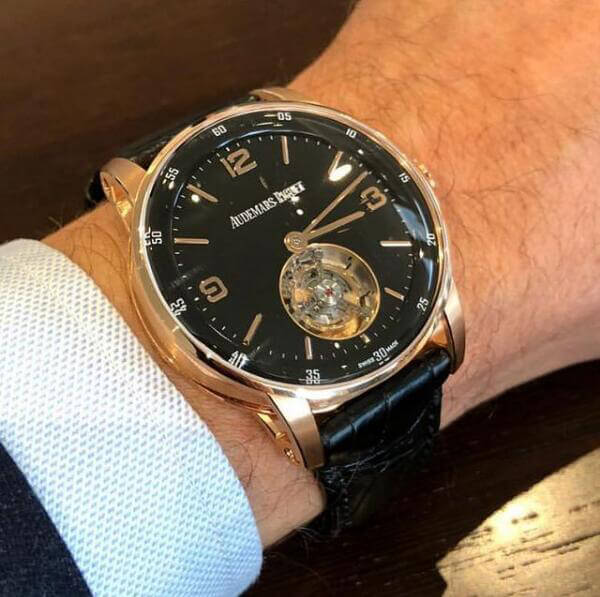 オーデマ ピゲ 偽物CODE 11.59 バイ オーデマ ピゲ 26396OR.OO.D002CR.02 フライング トゥールビヨン