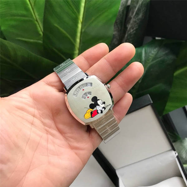 【DISNEYxグッチ】ミッキーマウスプリント★グリップウォッチ★コピー