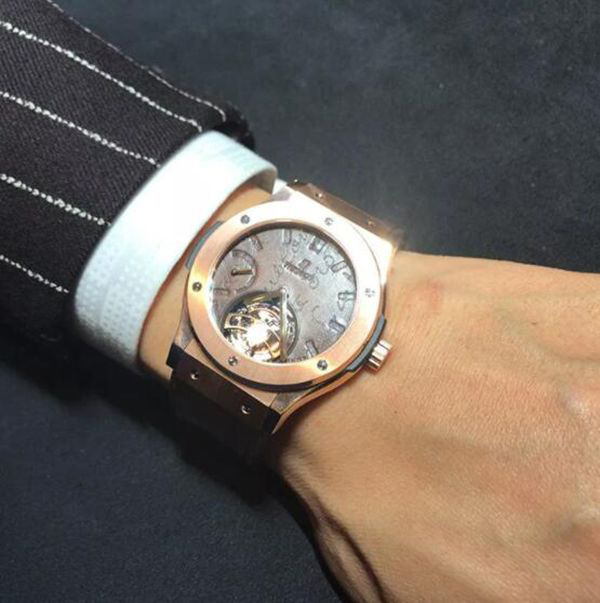 ウブロスーパーコピー クラシックフュージョン トゥールビヨン 5デイパワーリザーブ ベルルッティ スクリット キングゴールド