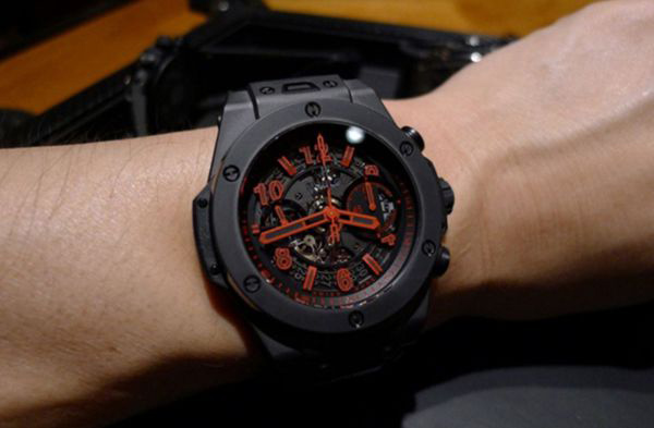 411.CI.1190.LR.ABR14 ビッグバン ウニコ オールブラック レッド ブティック限定100本 ウブロ スーパーコピー