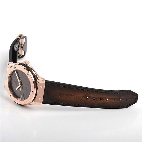 新作限定 ウブロ ベルルッティ コピー クラシック フュージョン スクリット 限定生産250本 511.OX.0500.VR.BER16