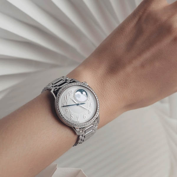 2020年 ヴァシュロンコンスタンタン新作 エジェリームーンフェイズ コピー 8005F/120A-B497