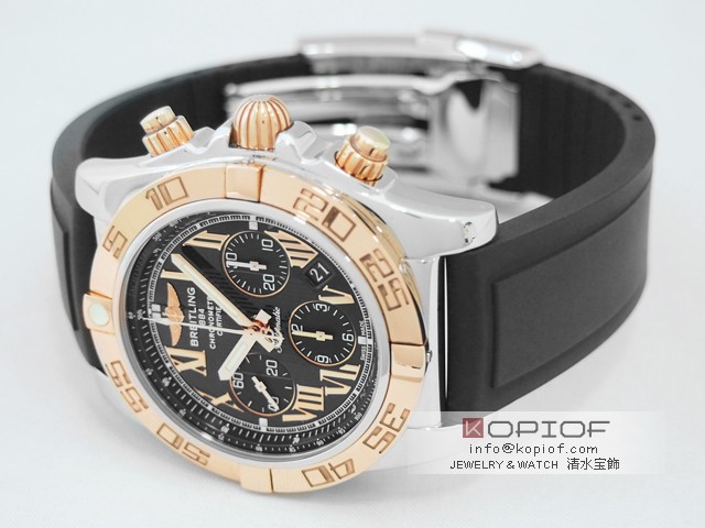 ブライトリング クロノマット スーパーコピークロノマット 44 CB011012/B957 C011B57RRC ラバー オニキスブラックローマン