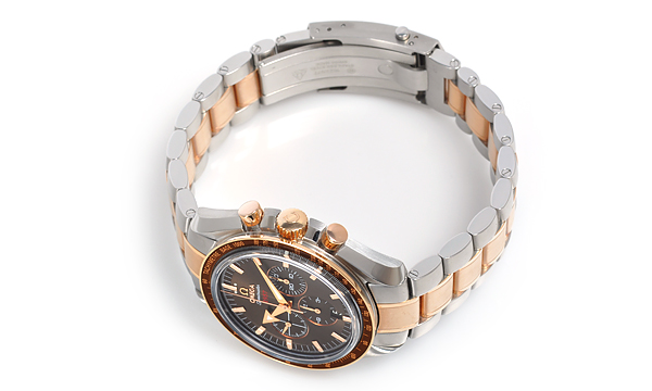 オメガ スピードマスター スーパーコピーブロードアロー 50周年モデル 321.90.42.50.13.001