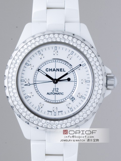 シャネルJ12 スーパーコピーH2013 ホワイトセラミックブレス 12Pダイヤ ベゼルダイヤ ホワイト