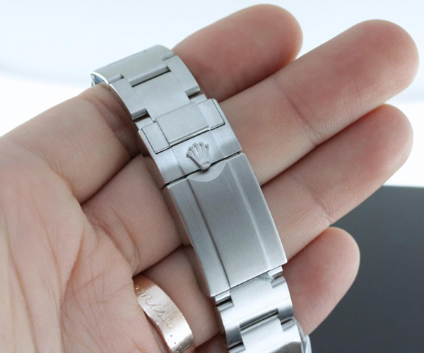 ロレックス エクスプローラー スーパーコピーエクスプローラーII 新型 216570 ブラック