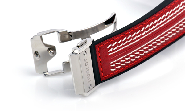 ウブロ クラシックスーパーコピーアエロクロノグラフクリケット2015 世界限定250本 525.NX.0139.VR.WCC15