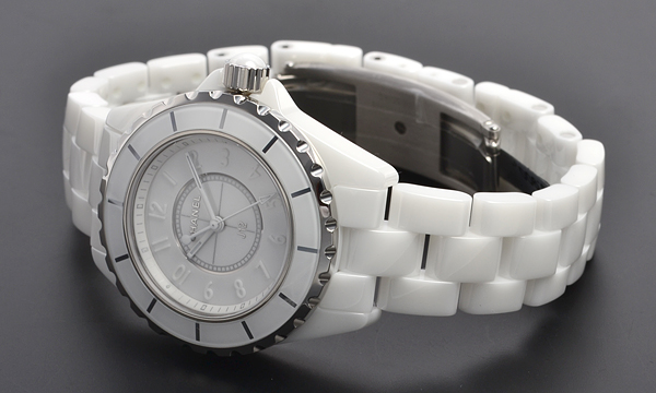 シャネルJ12 スーパーコピー33 ホワイトファントム H3442 ホワイトセラミック クオーツ