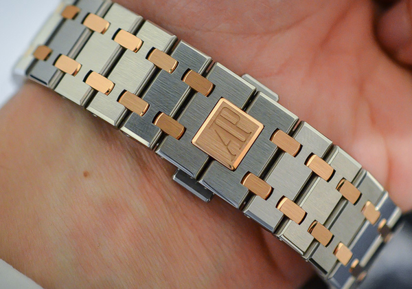 オーデマピゲ ロイヤルオーク スーパーコピー41mm 15400SR.OO.1220SR.01