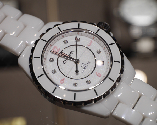 シャネル時計スーパーコピーJ12 ピンクライト 針と12369 H4864